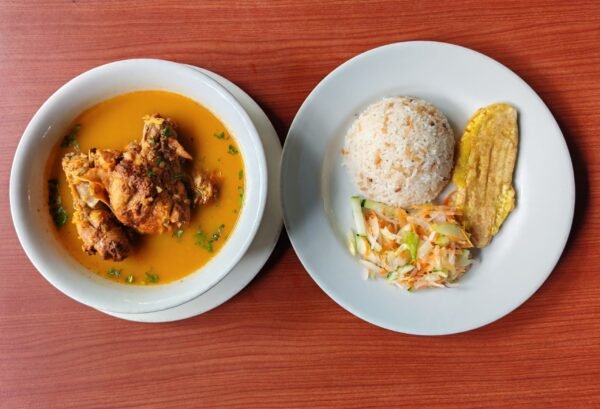 SANCOCHO DE POLLO AHUMADO